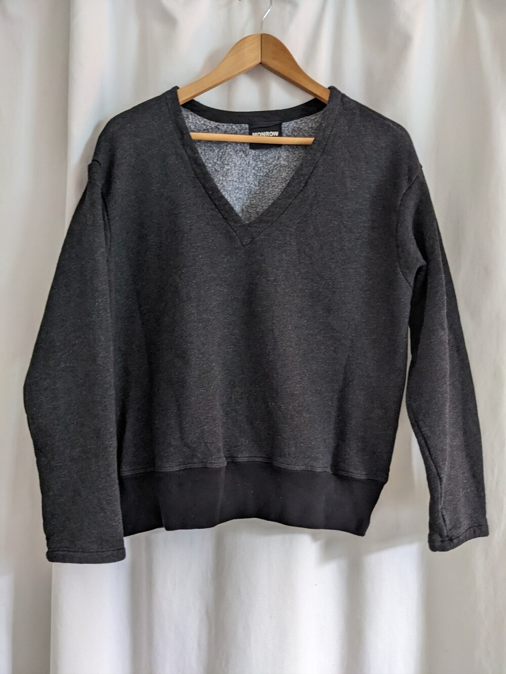 Monrow Heathered Charcoal V-Neck Long Sleeve Sweatshirt Size Large